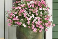 29 Best Front Door Flower Pots Ideas And Designs For 2018 intended for sizing 958 X 1437