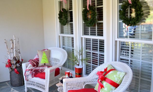 Diy Outdoor Christmas Decorations Ideas Homes Alternative 23686 with measurements 1600 X 1285