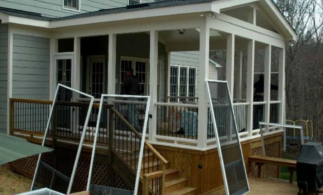 Enclosed Front Porch Aweshomey throughout sizing 1024 X 768