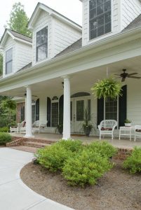 Exterior Fetching Image Of Front Porch Decoration Using Round White intended for measurements 728 X 1087