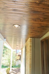 Hardie Timber Bark Arctic White Trim Custom Wood Porch Ceiling In for dimensions 1280 X 1920