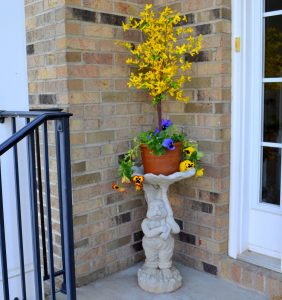 Lovely Front Porch Spring Decor With Corner Statue Pots With in dimensions 1505 X 1600