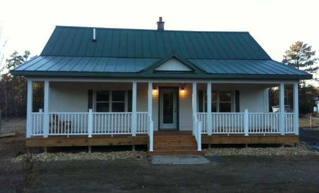 Manufactured Homes Porch This Is The Picture Of Dark Mobile Home with regard to measurements 1200 X 896