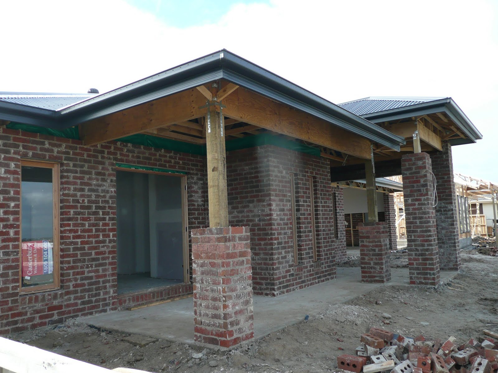 New House Maples Laurimar Bricks Finished inside sizing 1600 X 1200