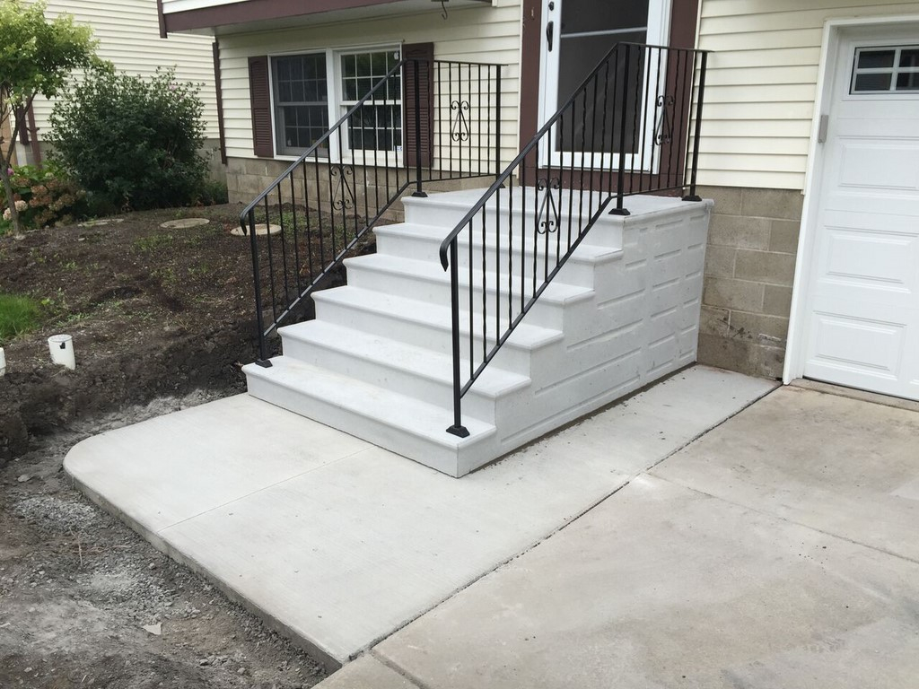 Photo Gallery Precast Concrete Steps And Ironvinyl Railing for dimensions 1024 X 768