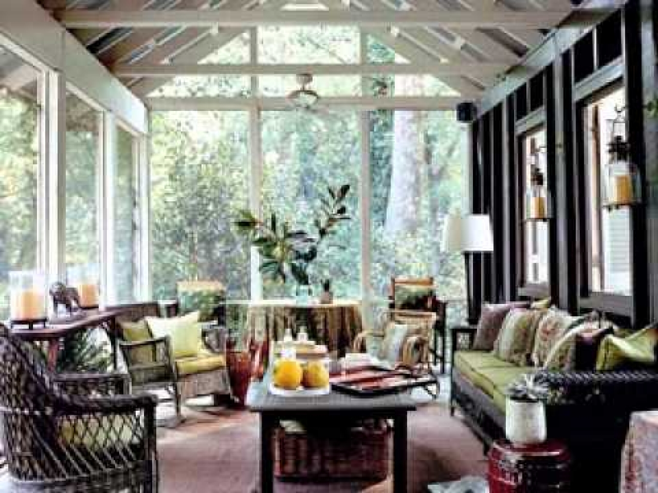 Decorating Ideas For Small Screened In Porches Porches Ideas